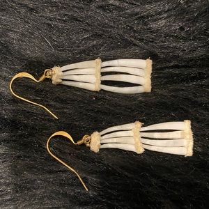 Dentalliam Shell Earrings